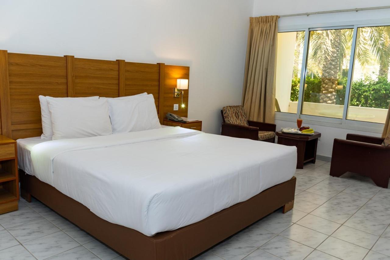 Fujairah Hotel & Resort Luaran gambar